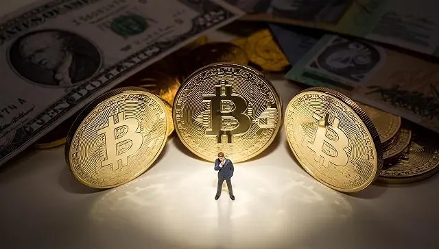 比特币最开始怎么买的(比特币最初多少钱)